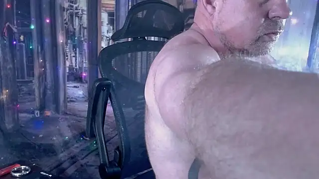 ManlyPrisonGuy online show from November 30, 4:31 pm