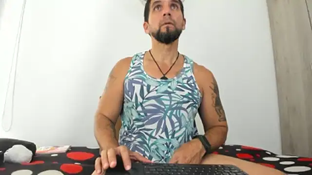 JULESLAKES online show from December 19, 9:12 pm