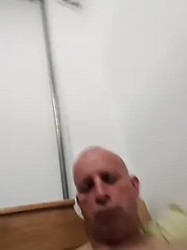 Carlosmoreno1968 online show from October 19, 5:01 am