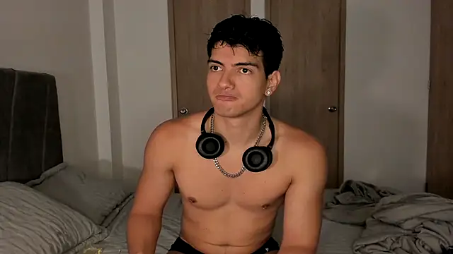 magnusifrit online show from October 7, 11:20 pm