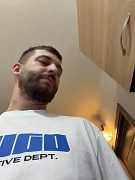 ElChapoGuzman95 online show from February 4, 6:52 am