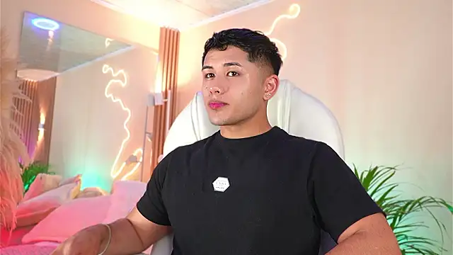 MatiasKorn online show from March 8, 3:54 am