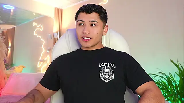 MatiasKorn online show from April 19, 4:12 am