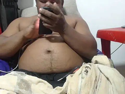 PONSE LATINO online show from December 18, 10:28 pm