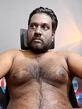 Rayansmith  online show from January 12, 9:40 pm