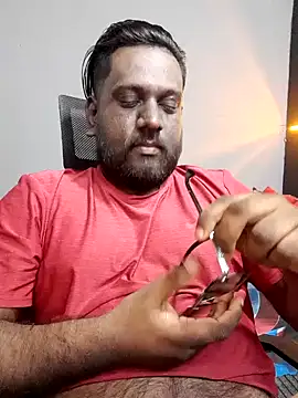 Rayansmith  online show from February 4, 10:13 pm