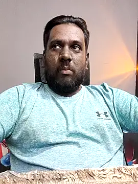 Rayansmith  online show from February 18, 9:20 pm