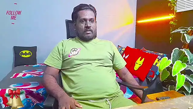 Rayansmith  online show from December 28, 7:54 pm