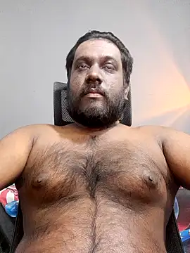 Rayansmith  online show from January 23, 11:15 am