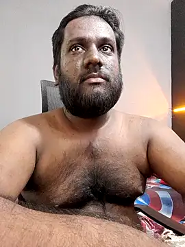 Rayansmith  online show from March 18, 8:50 am