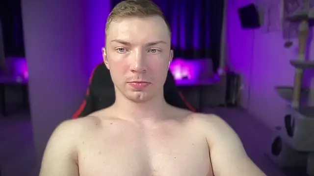 iron  chap online show from February 23, 10:11 pm