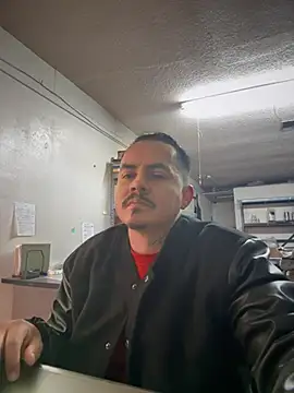 PeterGrandee online show from March 3, 9:23 pm