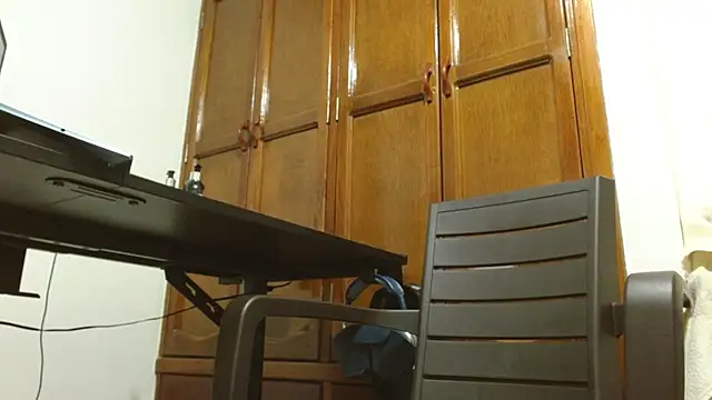 ChicoMaloFfF online show from April 9, 1:36 am