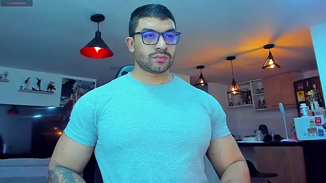 Michael Diamond online show from December 15, 11:09 pm