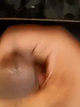 u wan me online show from April 17, 5:54 am